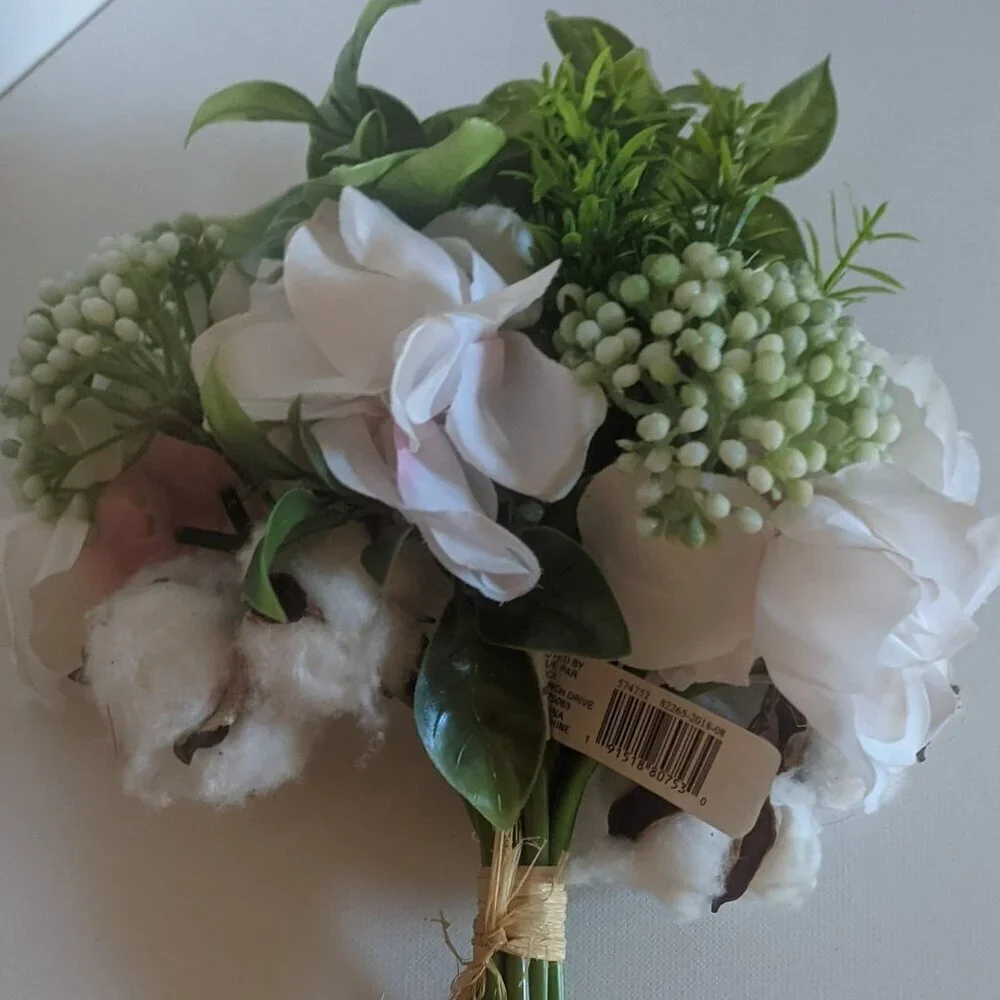 NWT Farmhouse Wedding Sm Faux White Floral Cotton Bouquet Mothers Day Gift Decor